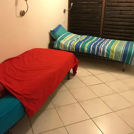 Les Portes Du Marais Lägenhet Benet